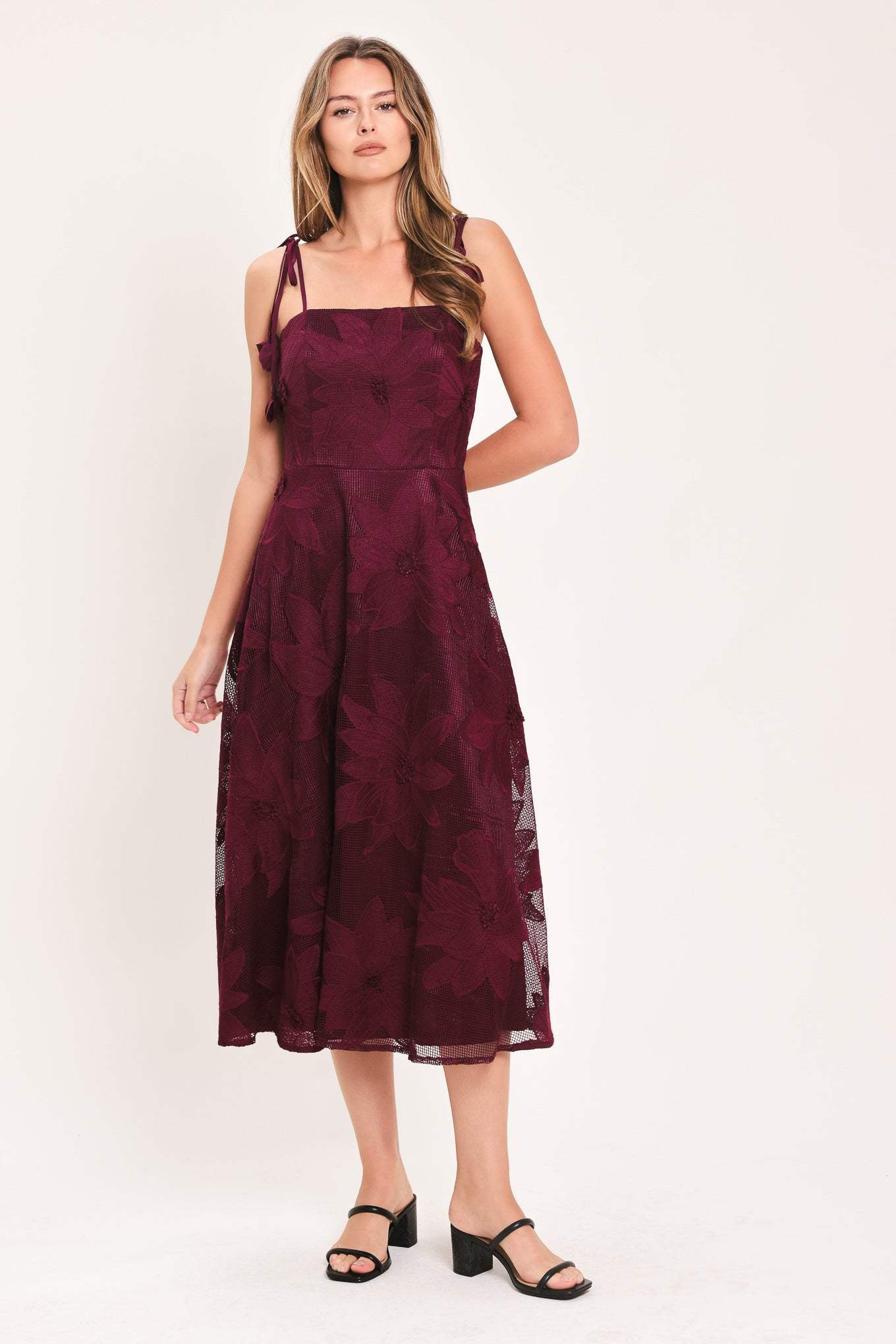 SANDY BLOOM FLORAL WOVEN LACE MIDI DRESS - Flying Tomato - Flyclothing LLC