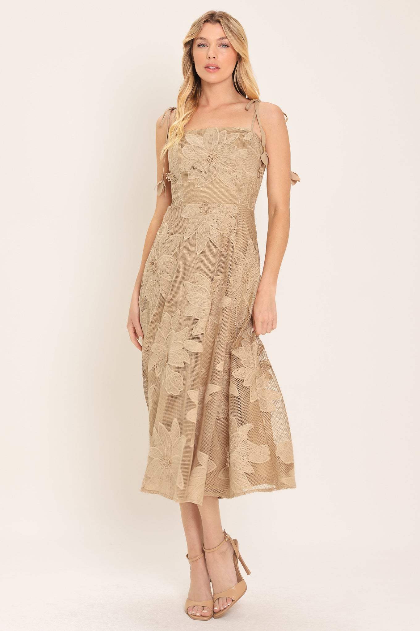 SANDY BLOOM FLORAL WOVEN LACE MIDI DRESS - Flying Tomato - Flyclothing LLC