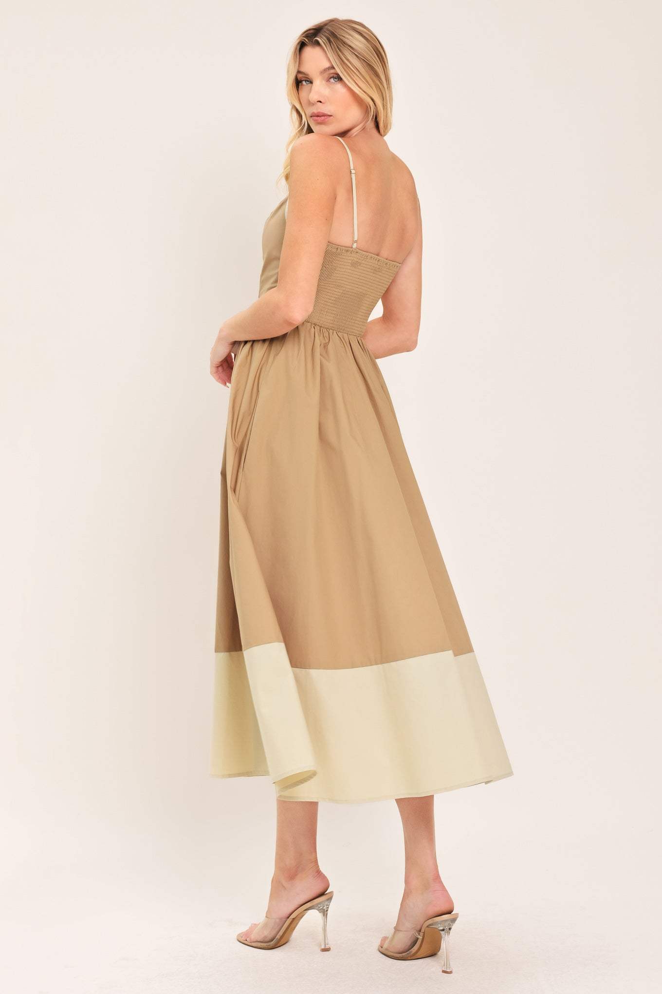 SANDSTONE SWEETHEART WOVEN MIDI DRESS - Flying Tomato - Flyclothing LLC