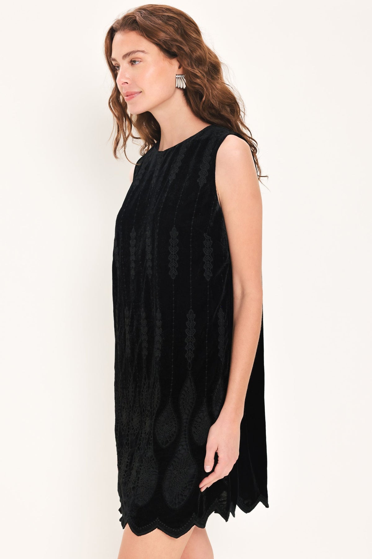 VELVET NOIR BLACK TEXTURED SLEEVELESS MINI DRESS - Flying Tomato - Flyclothing LLC