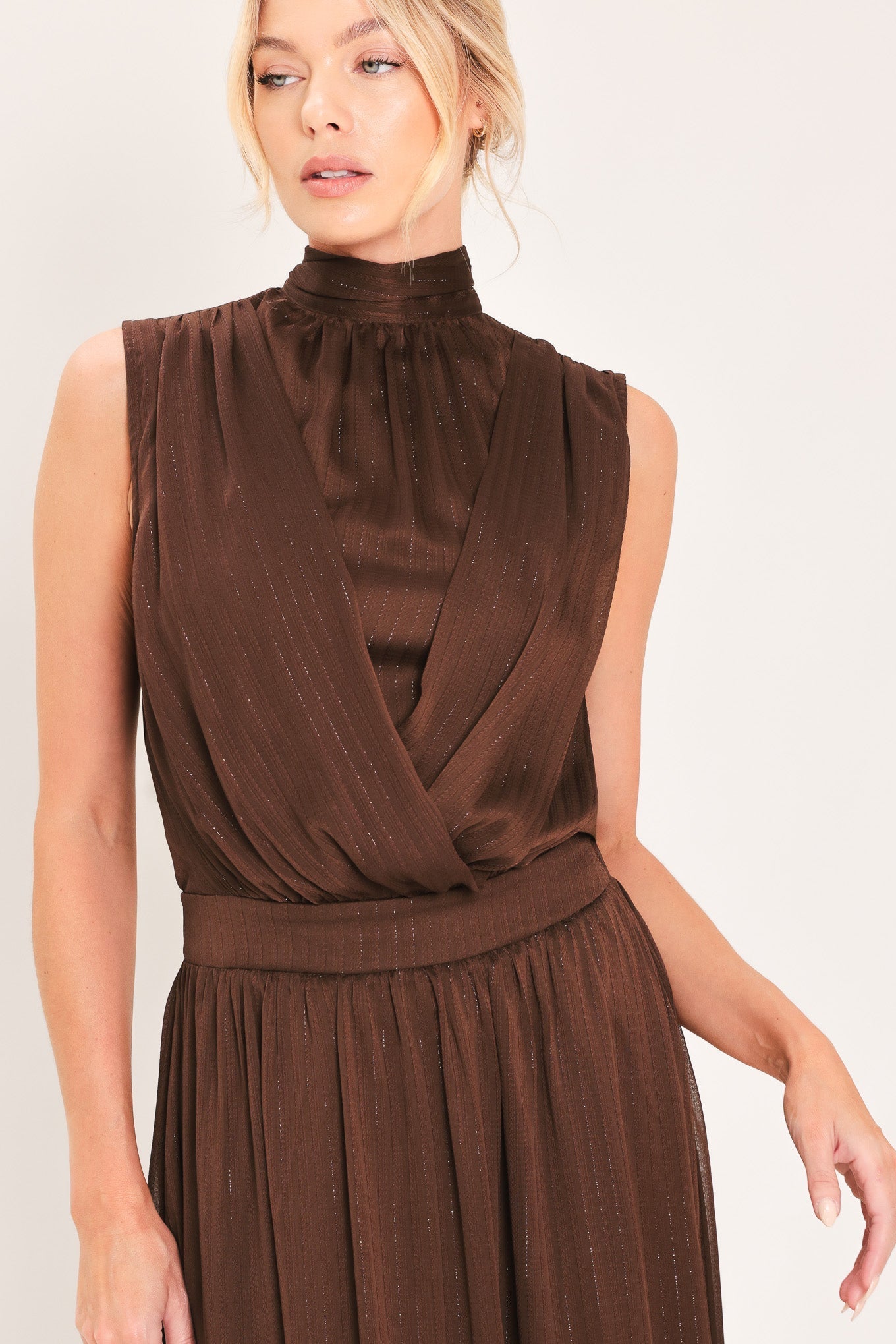 ESPRESSO GATHERED GLOW WOVEN MAXI DRESS