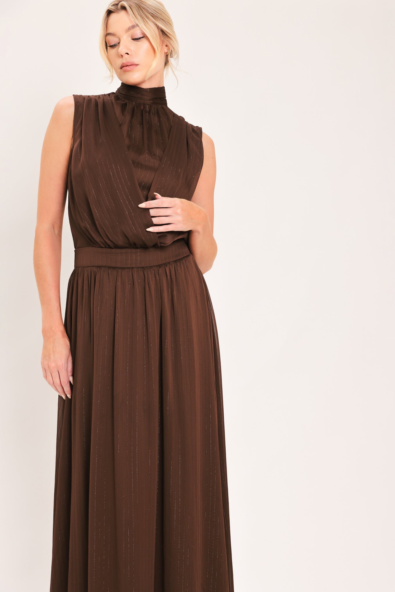 ESPRESSO GATHERED GLOW WOVEN MAXI DRESS