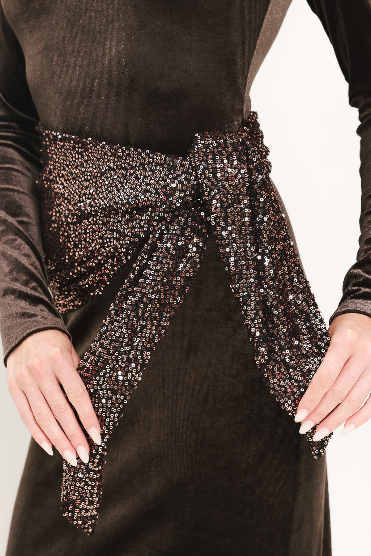ESPRESSO EVENING VELVET SEQUIN-SCARF MIDI DRESS - Flying Tomato - Flyclothing LLC