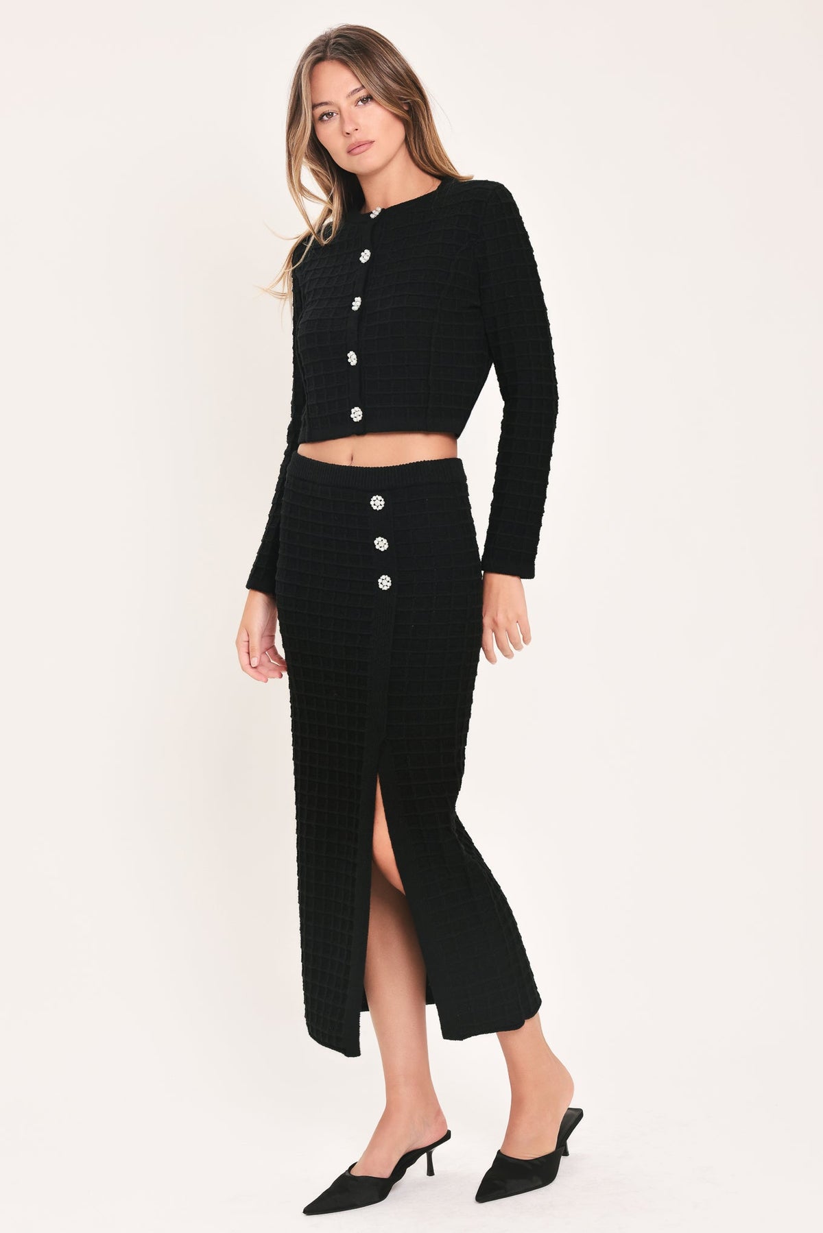 POLISHED MOMENT BLACK JEWEL-BUTTON CROPPED SWEATER TOP - Flying Tomato - Flyclothing LLC