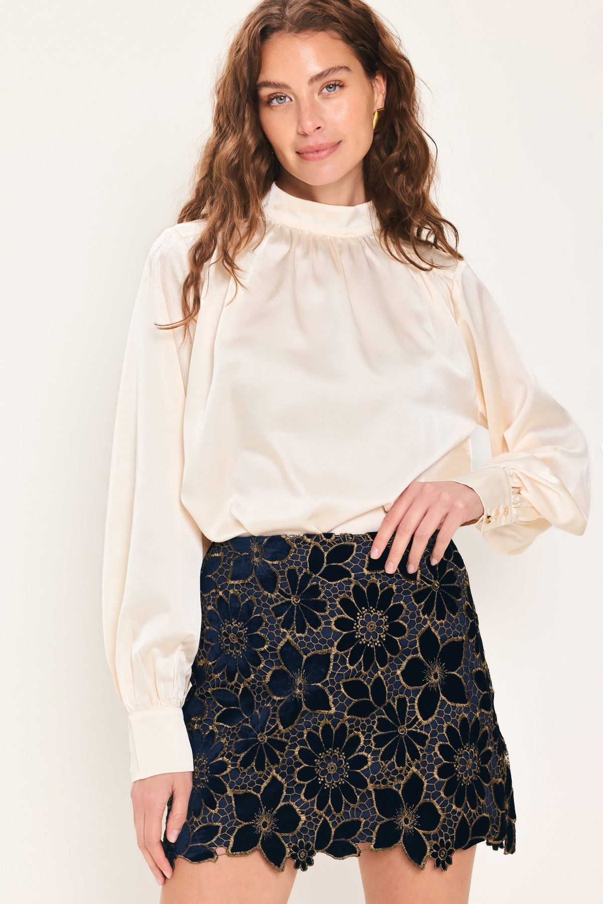 NAVY ROMANCE VELVET LACE MINI SKIRT - Flying Tomato - Flyclothing LLC