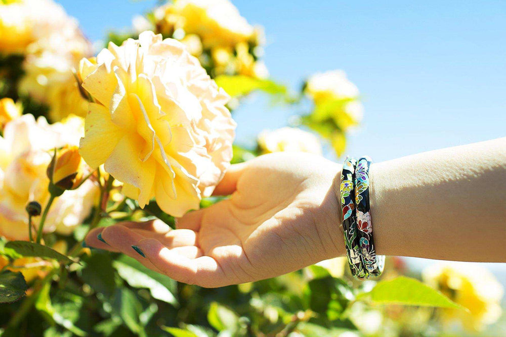 Butterfly Kisses Stackable Bangle - Belle Étoile Jewelry - Flyclothing LLC