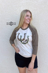 DS Lucky Horseshoe RAGLAN