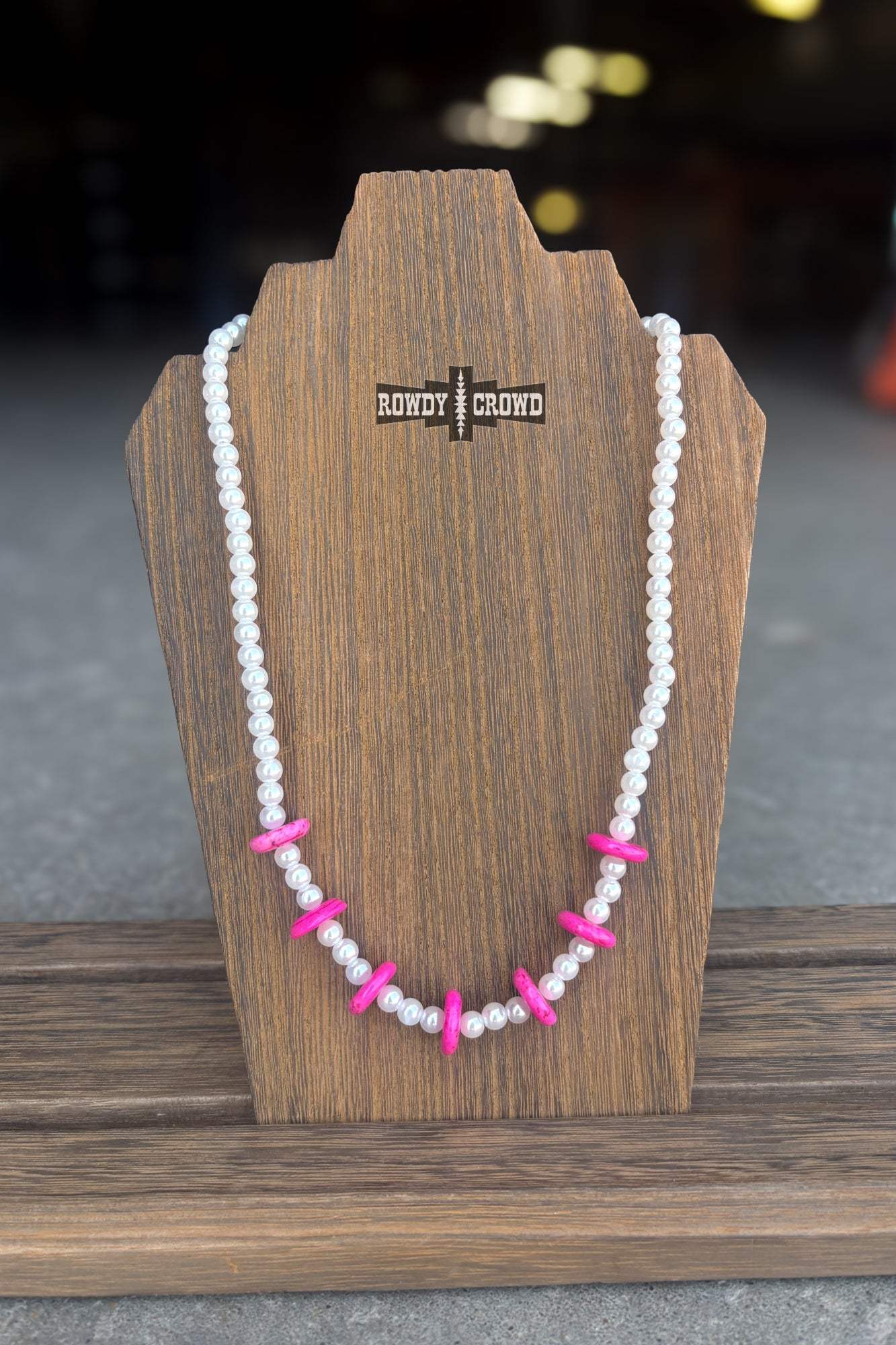 DS Lonesome Pearl Necklaces