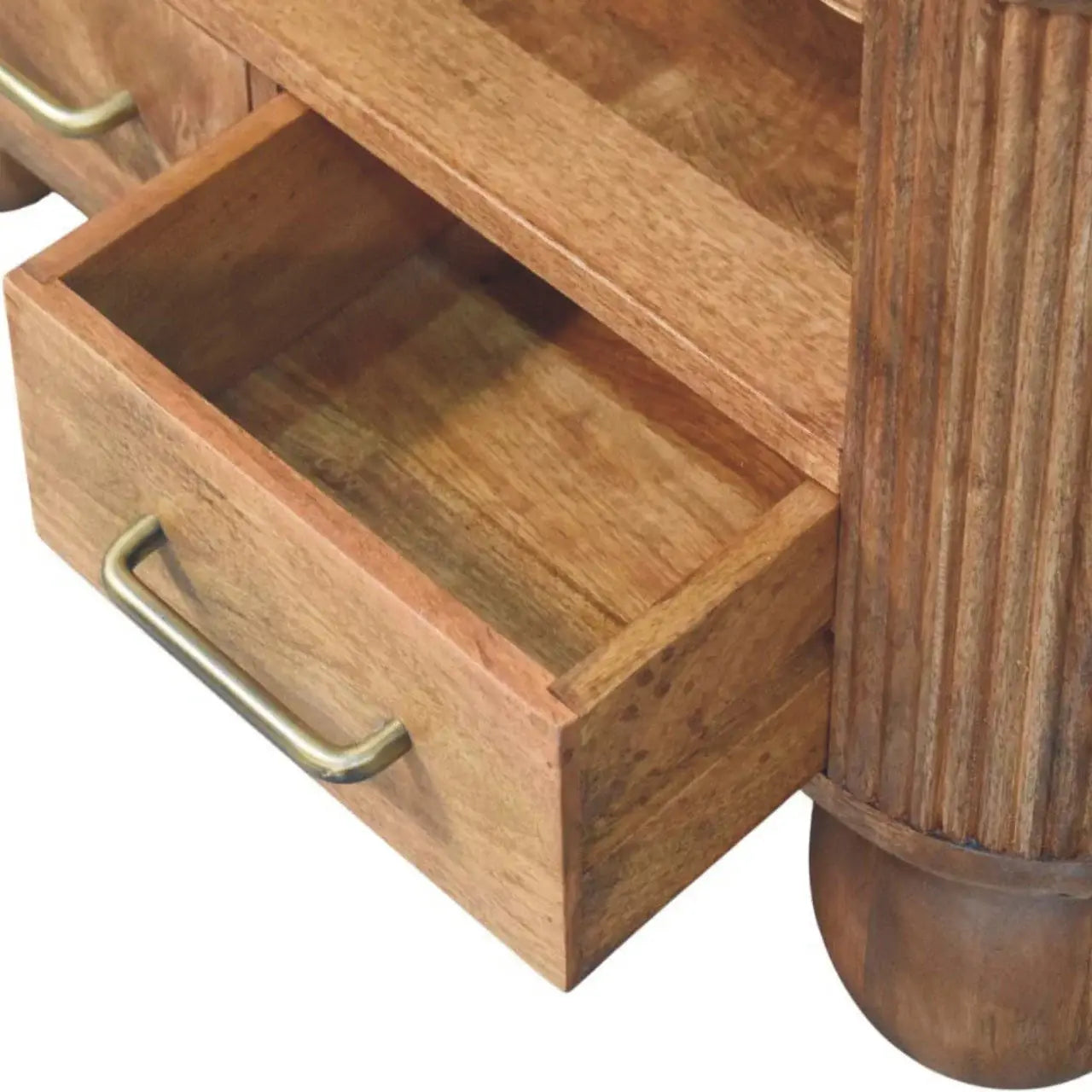 Briarwood Fluted Coffee Table - Artisan Furniture - Flyclothing LLC