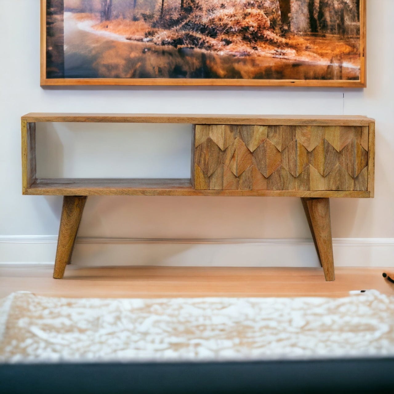 Pineapple Carve Sliding Media Unit - Artisan Furniture