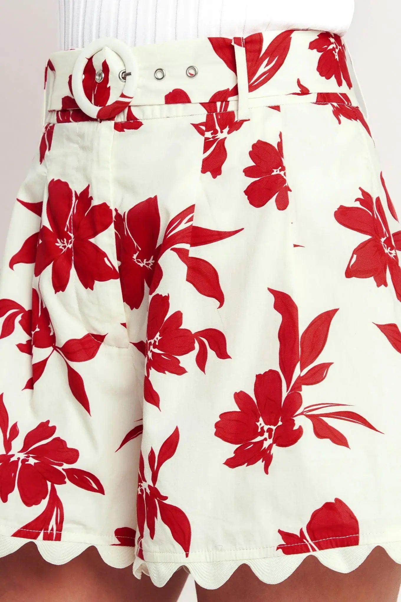 FLORAL KISS WOVEN SHORT - Flying Tomato - Flyclothing LLC