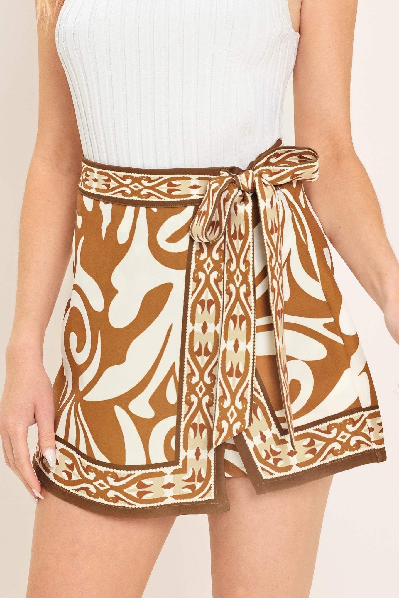 AMALFI COAST WOVEN SKORT