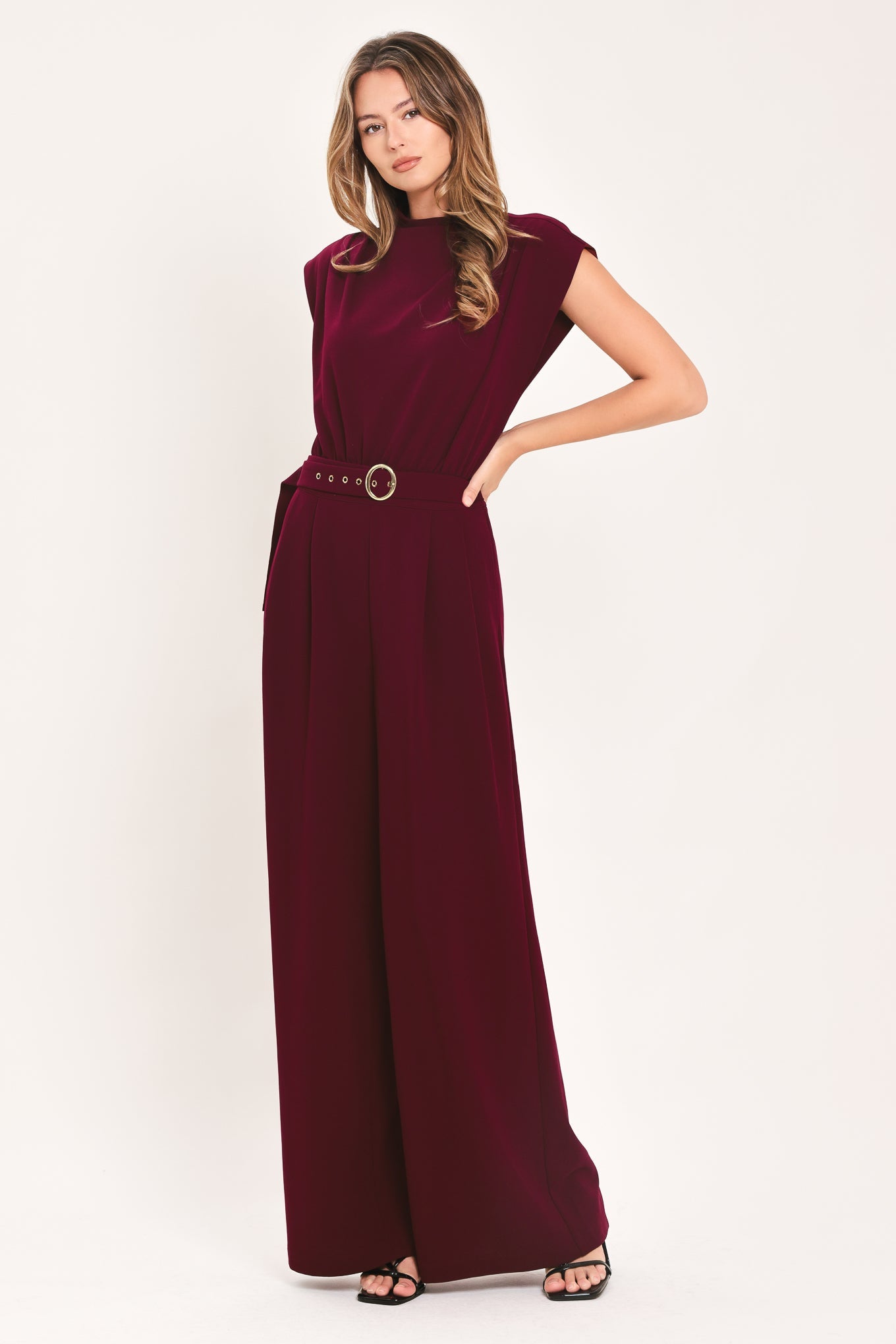 DARK CHERRY COLUMN WOVEN JUMPSUIT