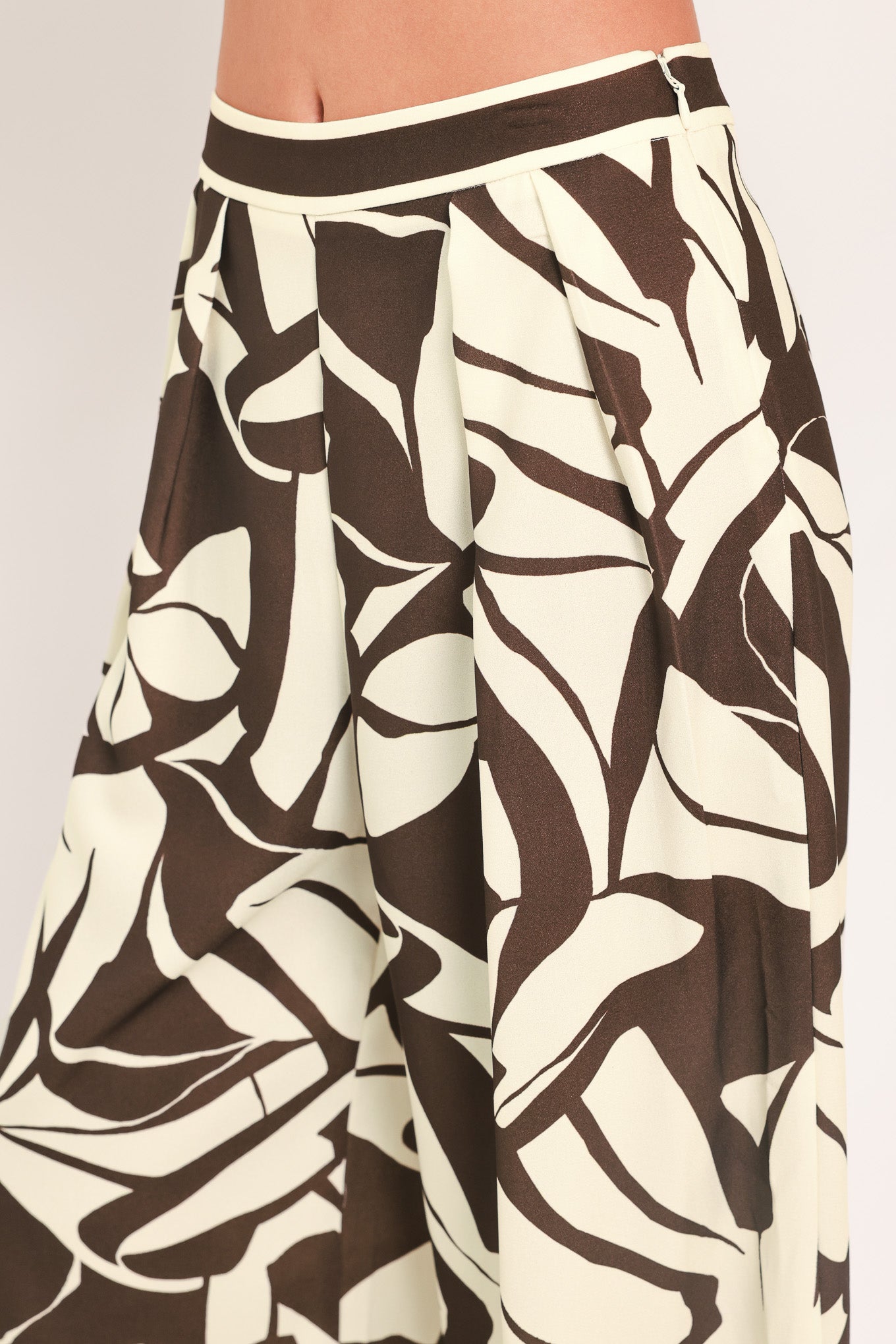 VANILLA VINE MOSAIC WOVEN WIDE LEG PANTS