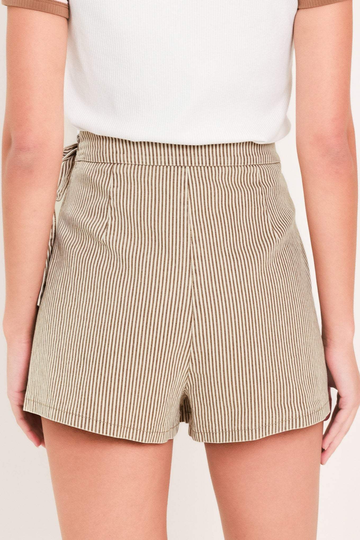 MODERN STRIPE WOVEN SKORT - Flying Tomato - Flyclothing LLC