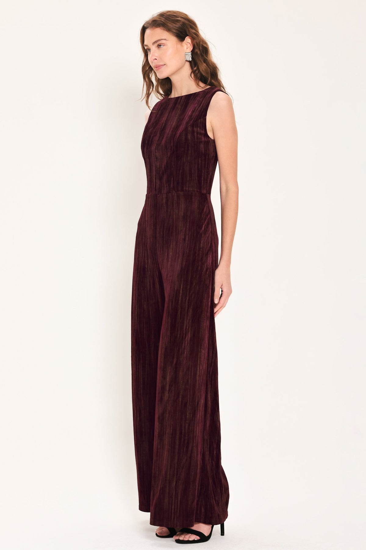 BORDEAUX NIGHTS BURGUNDY TEXTURED VELVET WIDE-LEG JUMPSUIT - Flying Tomato - Flyclothing LLC