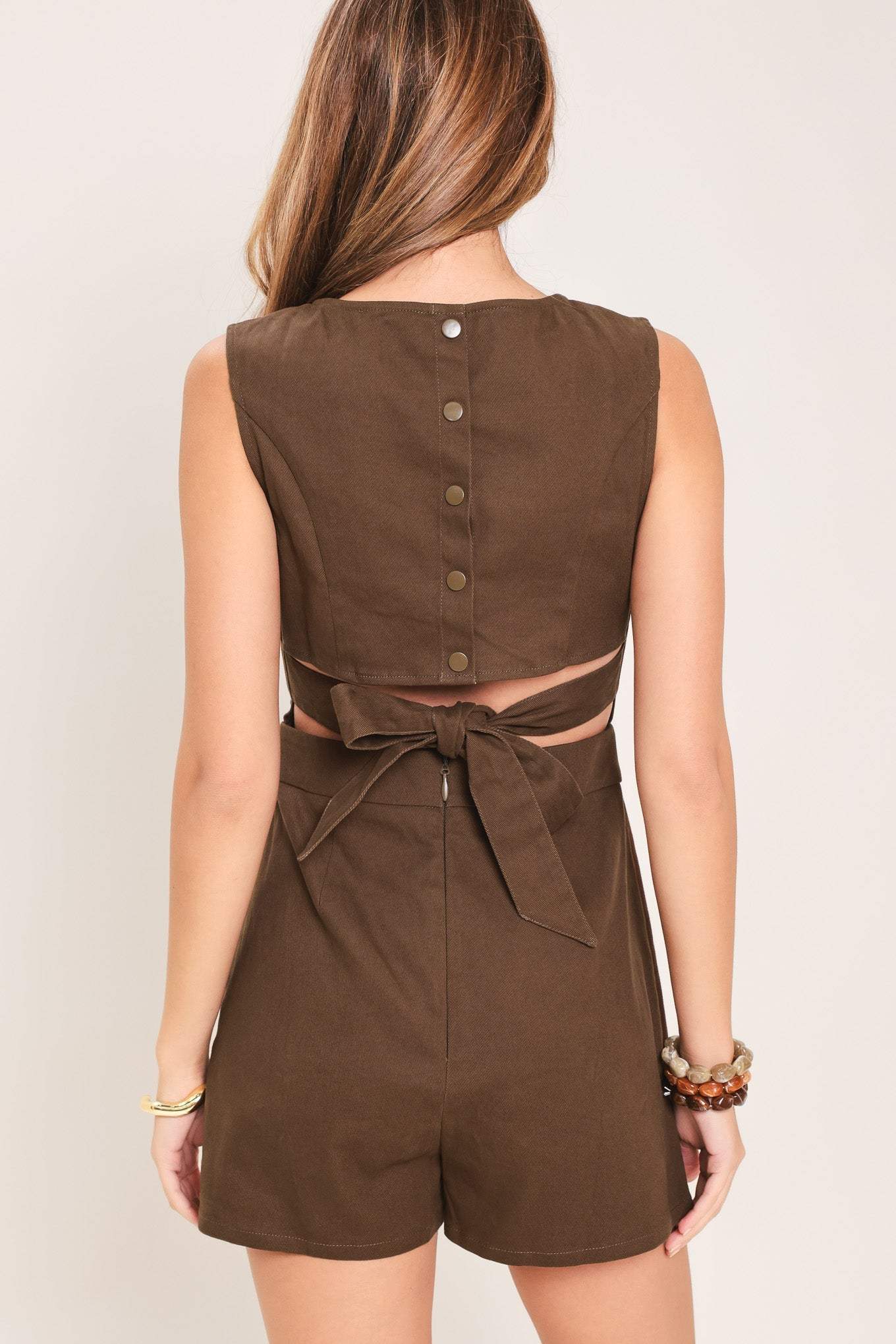 ESPRESSO DATE WOVEN SKORT ROMPER