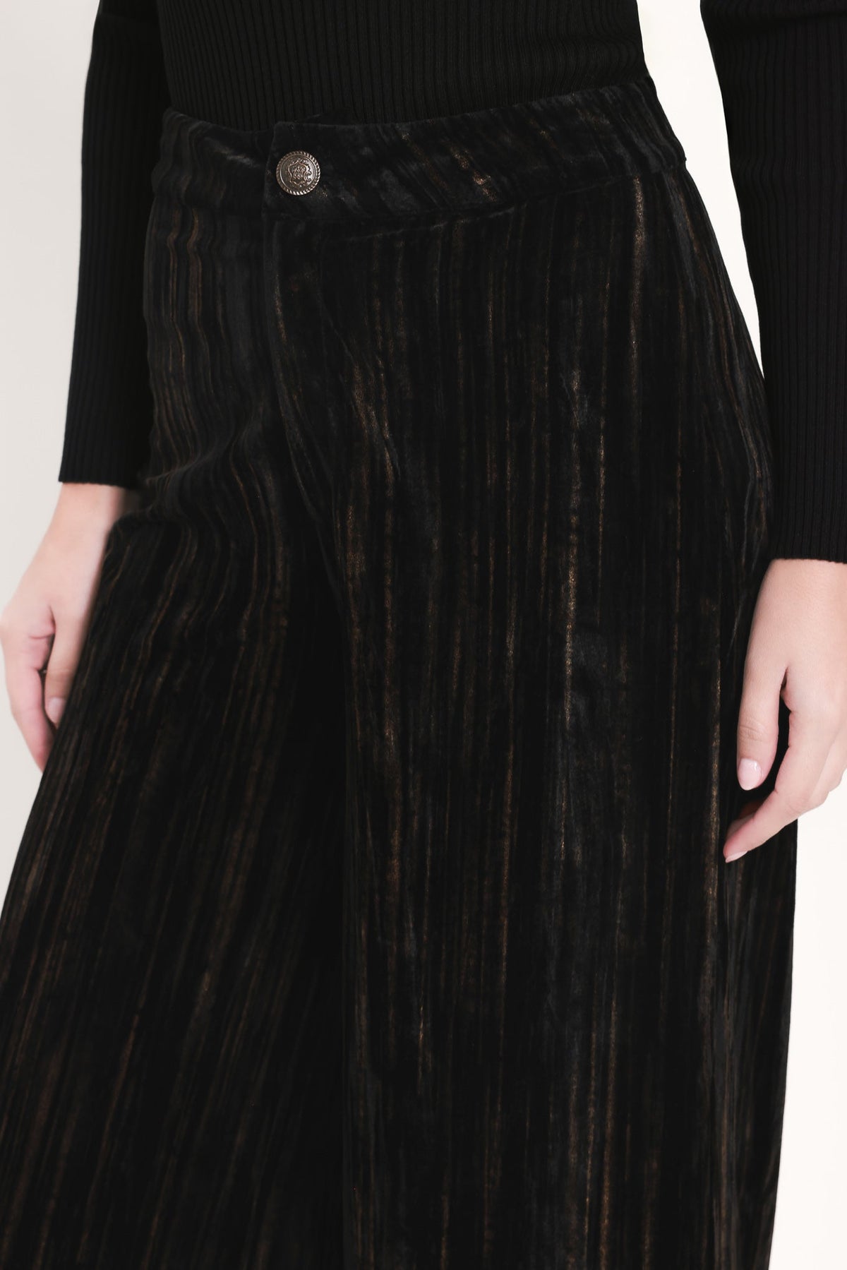 VELVET CURRENT BLACK TEXTURED WIDE-LEG PANTS - Flying Tomato - Flyclothing LLC