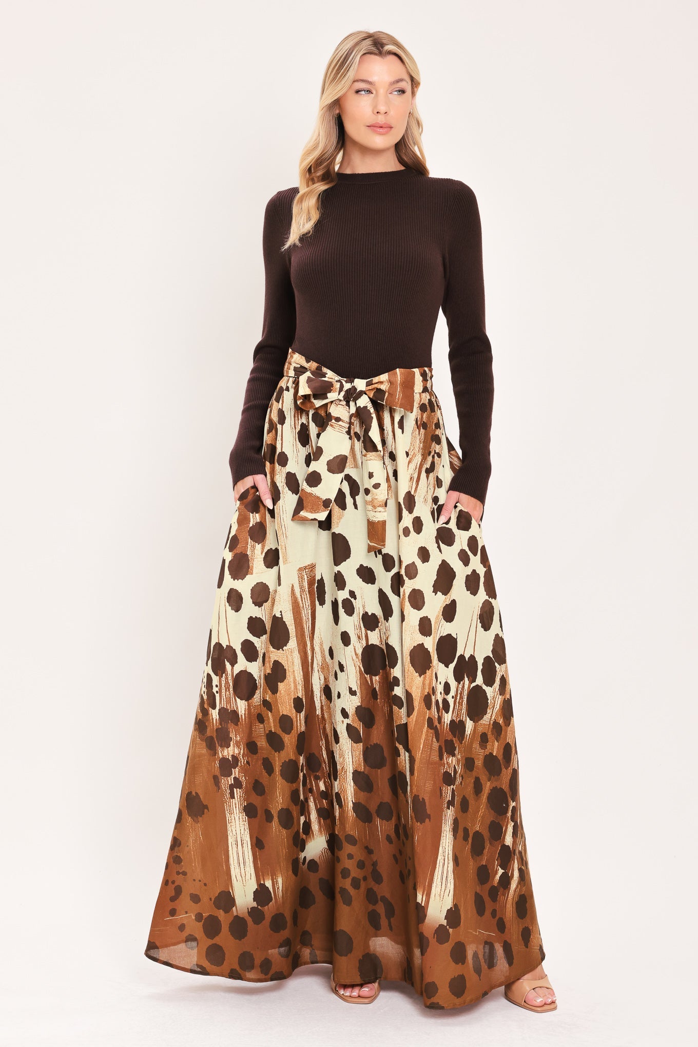 AMBER SPOT SERENADE SWEATER WOVEN MAXI DRESS