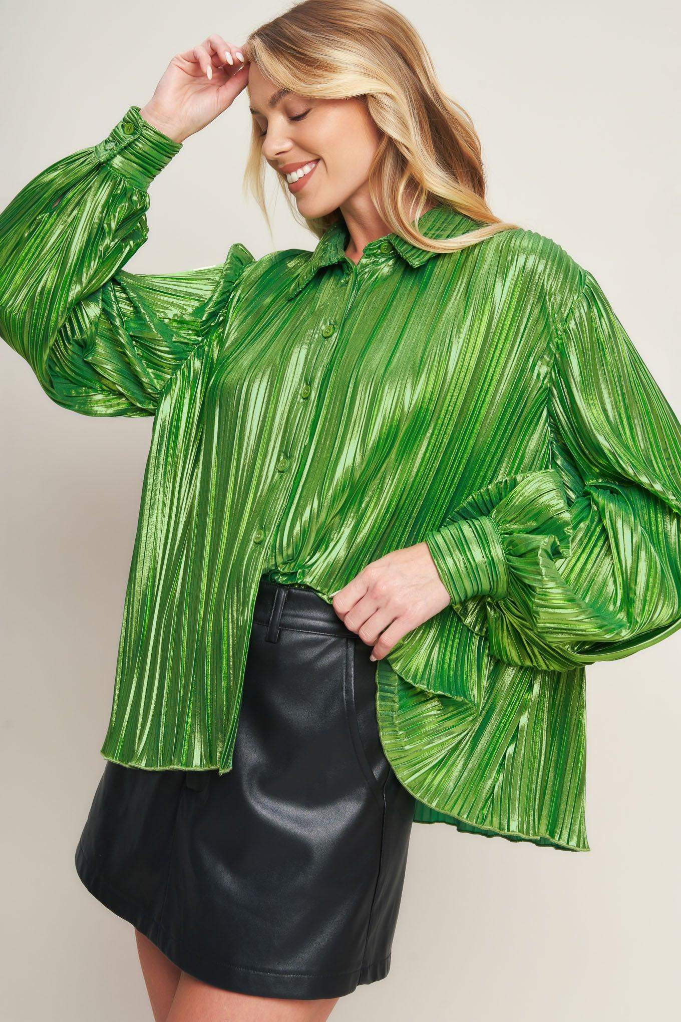 RUNWAY TREND FOILED TOP - Flying Tomato - Flyclothing LLC