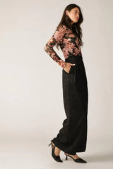 FIRESIDE CHATS STRETCH LACE TOP - Flying Tomato - Flyclothing LLC