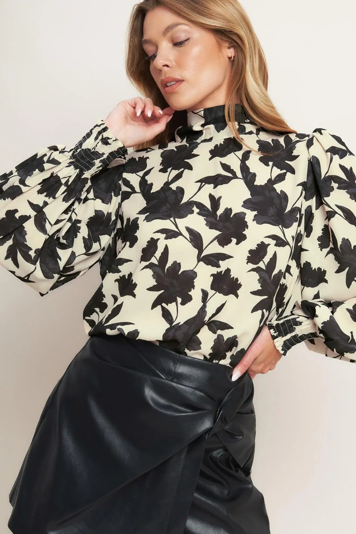 FREEDOM FLORAL STATEMENT WOVEN TOP - Flying Tomato - Flyclothing LLC