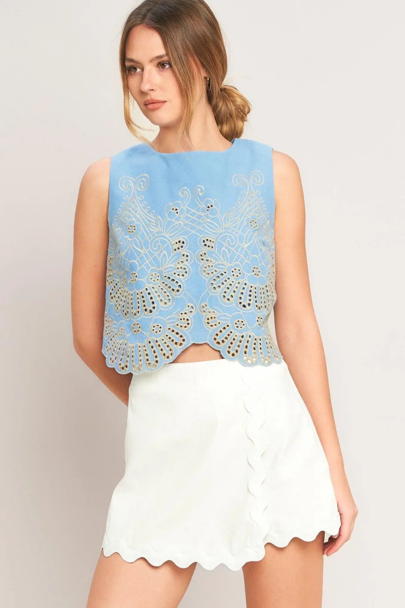 SKY BLOOM WOVEN EYELET TOP - Flying Tomato - Flyclothing LLC