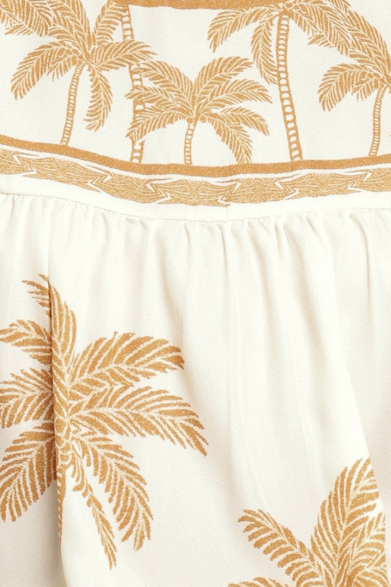 BREEZE STORY WOVEN TOP