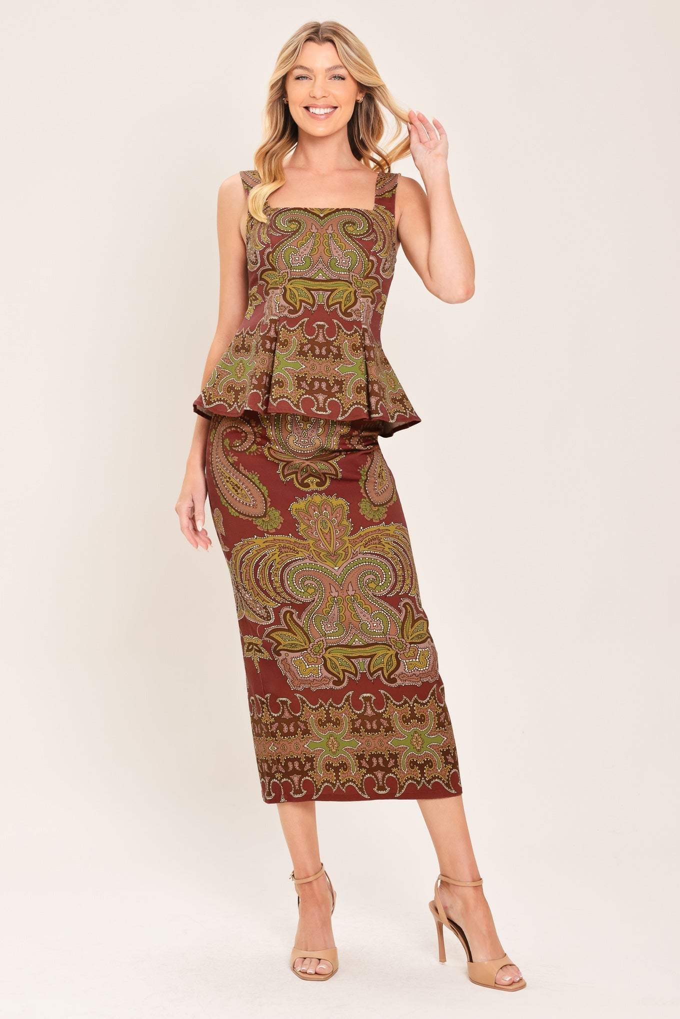 RUSTIC MEDALLION WOVEN TOP