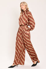 TOFFEE DIAGONAL FLOW WOVEN TOP