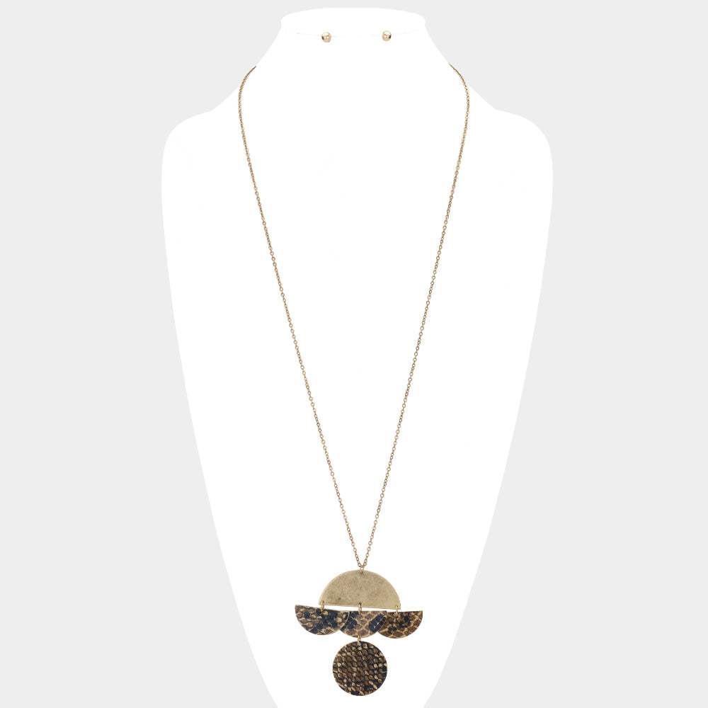 Geometric Patterned Metal Link Pendant Necklace - Madeline Love - Flyclothing LLC