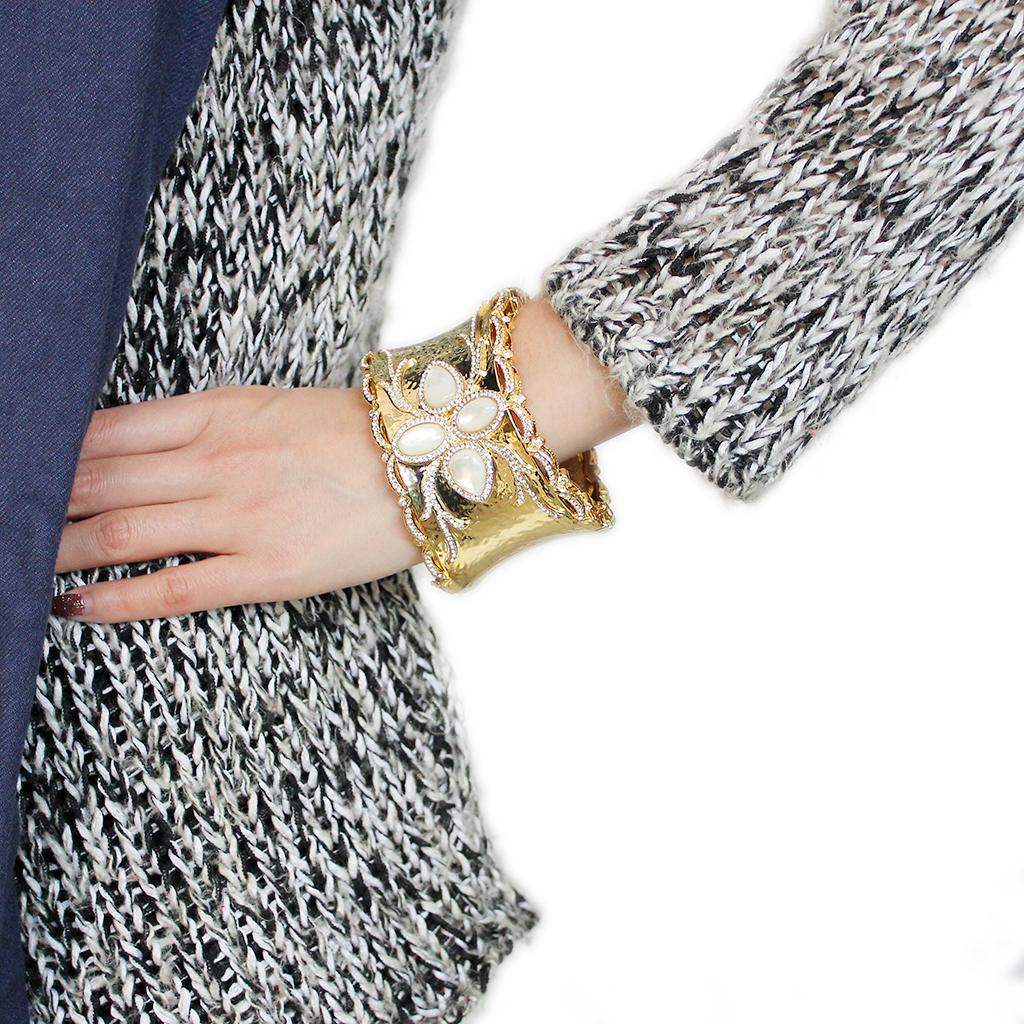 LO4285 - Gold Brass Bangle with Synthetic in White - Alamode - Flyclothing LLC