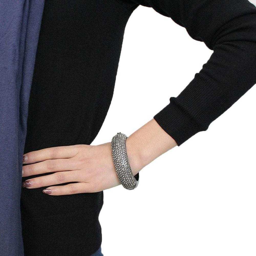LO4304 - TIN Cobalt Black Brass Bangle with Top Grade Crystal in Black Diamond - Alamode - Flyclothing LLC