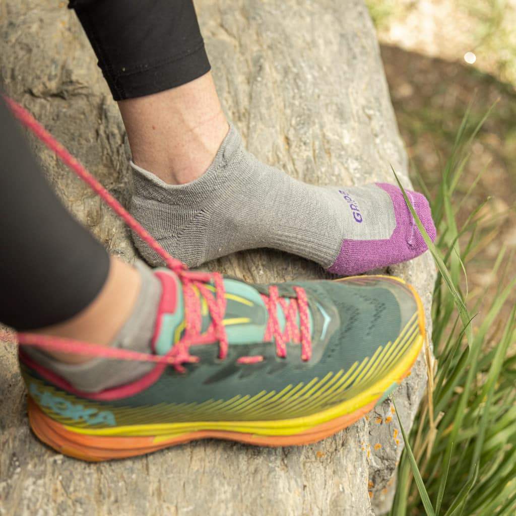Laurel - Run No Show Runweight Merino Wool Sock - GRIP6 - Flyclothing LLC