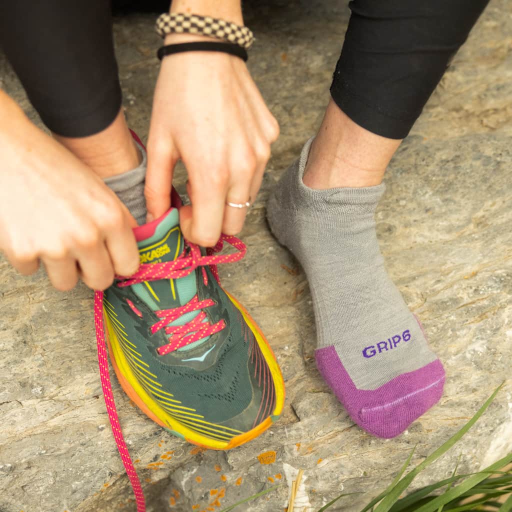 8 Pairs Laurel - Run No Show Runweight Merino Wool Sock - GRIP6 - Flyclothing LLC