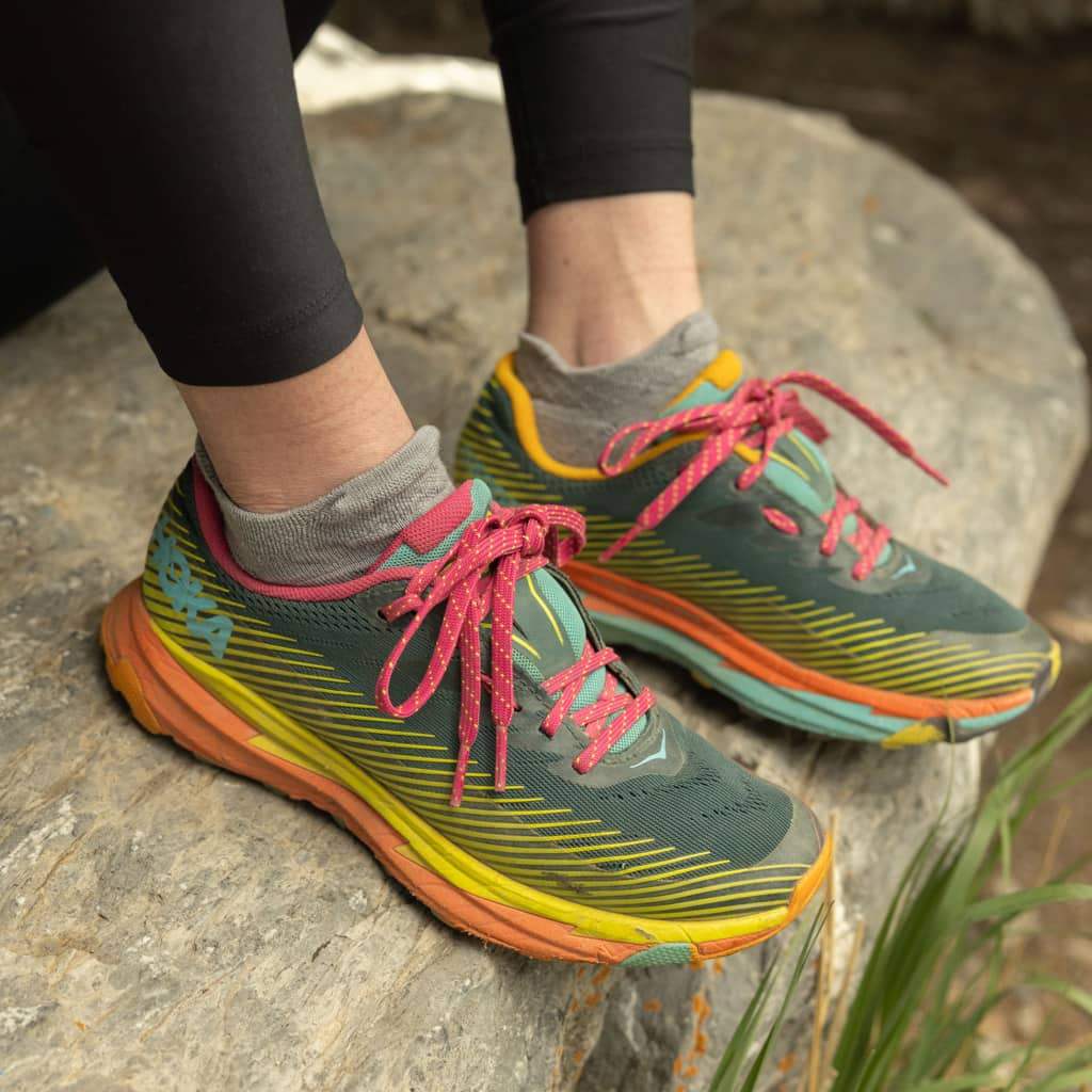 8 Pairs Laurel - Run No Show Runweight Merino Wool Sock - GRIP6 - Flyclothing LLC