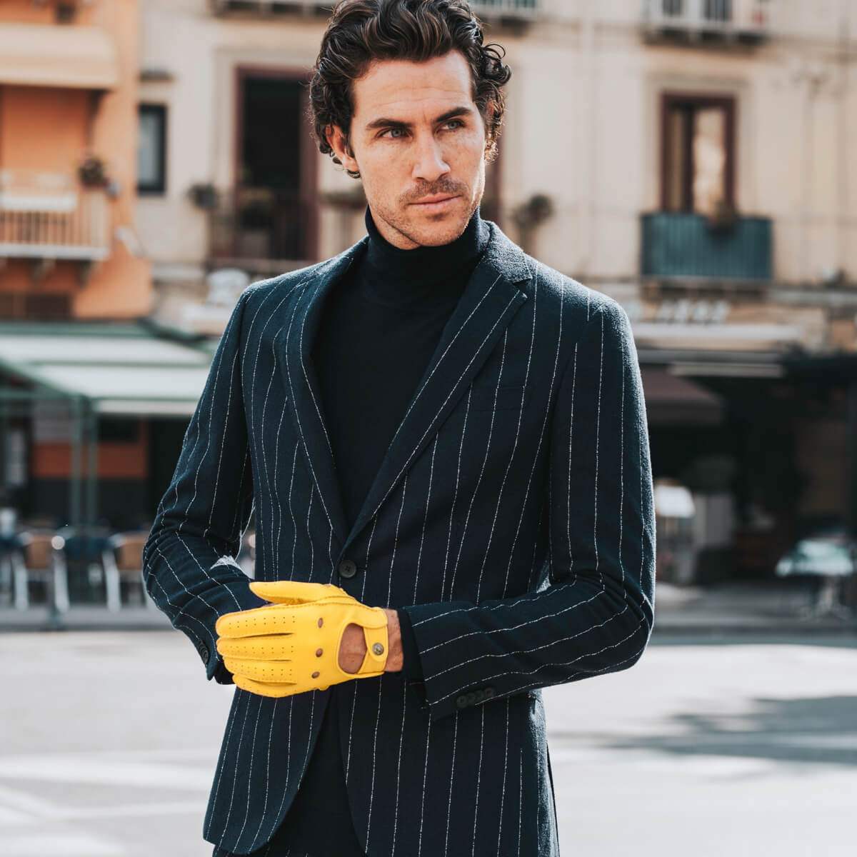 Leonardo (yellow) - Italian driving gloves made of American deerskin leather