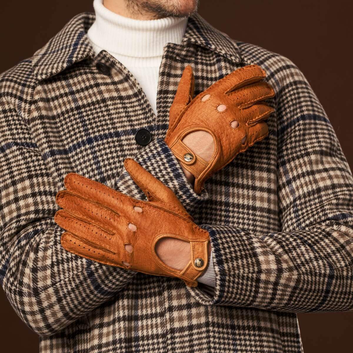 Marcello (brown) – Luxurious Italian peccary driving gloves - Leather Gloves Online - Flyclothing LLC