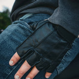 8235.00 - Mens Fingerless Leather Gloves