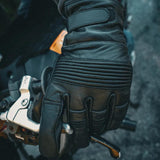 8429.00 - Men’s Full Finger Gloves – Rugged Performance with a Sleek Finish