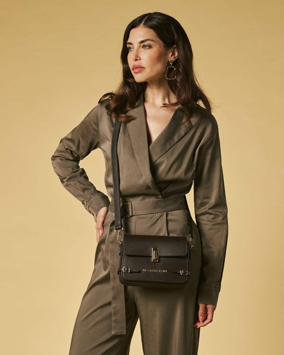 Mirella (dark brown) - Italian calf leather women's crossbody bag (with shoulder strap)