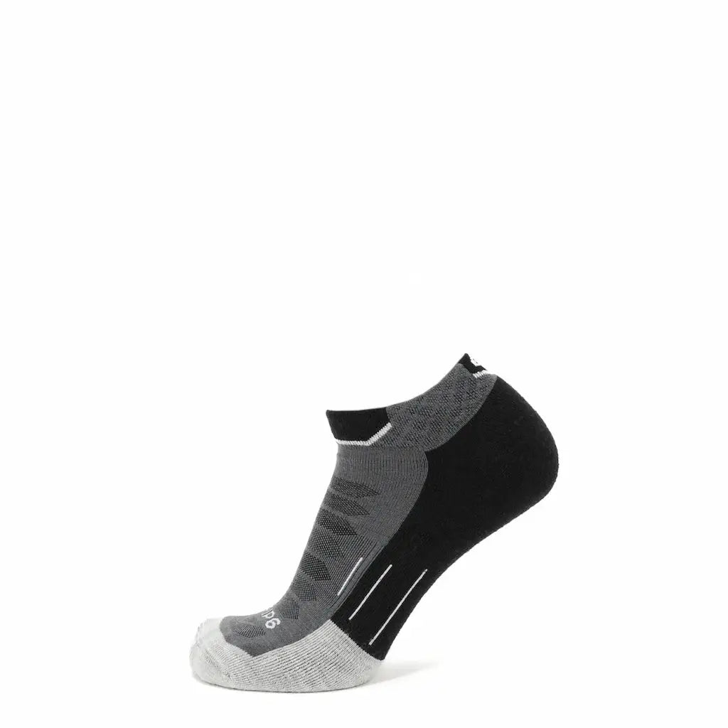 3 Pack Obsidian - Run Ankle Midweight Merino Wool Sock - GRIP6 - Flyclothing LLC