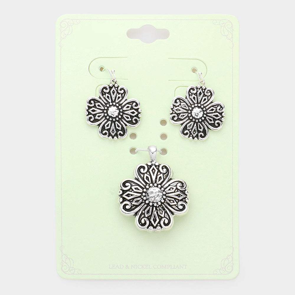 Embossed Antique Metal Quatrefoil Pendant Set - Madeline Love - Flyclothing LLC