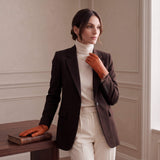 P2666 (orange) – Women’s unlined Italian lambskin leather dress gloves