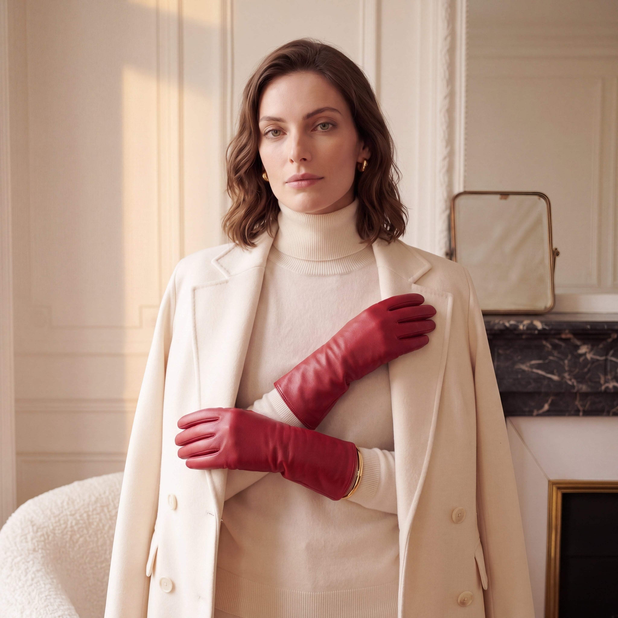 P2666 (red) - Women’s unlined Italian lambskin leather dress gloves - Leather Gloves Online - Flyclothing LLC