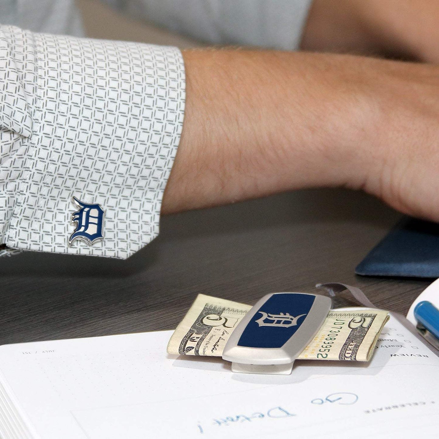 MLB Detroit Tigers Cufflinks - Cufflinks.com - Flyclothing LLC