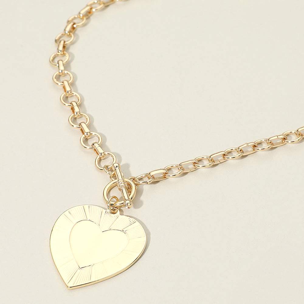Heart Pendant Chunky Chain Toggle Necklace - Madeline Love - Flyclothing LLC