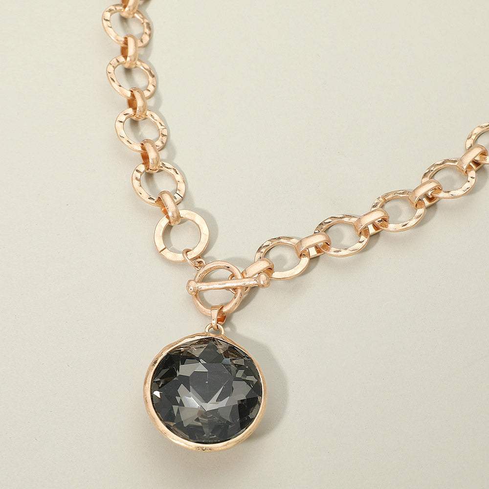 Bold Oval Gemstone Pendant Brushed Metal Chunky Chain Toggle Necklace - Madeline Love - Flyclothing LLC
