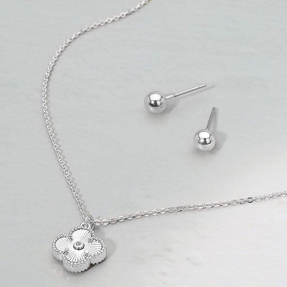 Metal Quatrefoil Pendant Necklace - Madeline Love - Flyclothing LLC