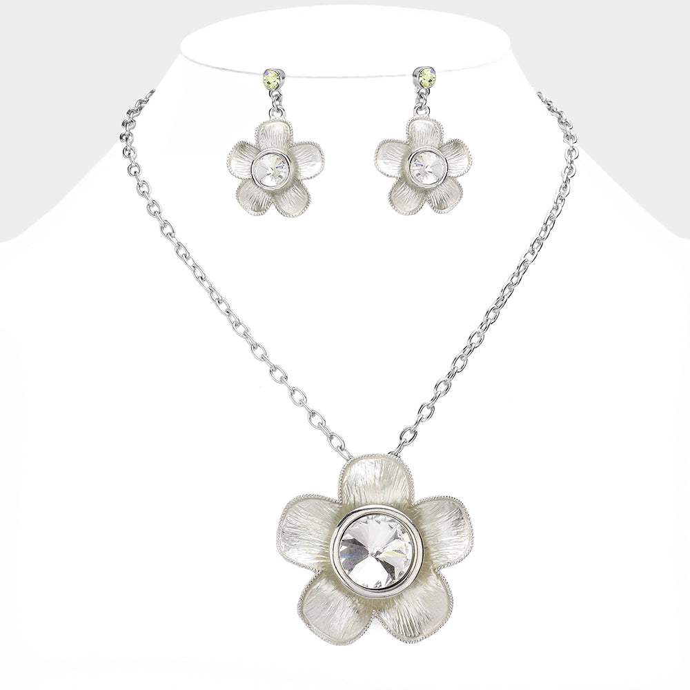 Glass Stone Pointed Colored Metal Flower Pendant Necklace - Madeline Love - Flyclothing LLC
